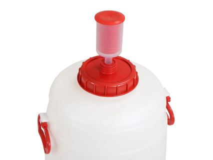 Air-valve for plastic drums and tanks
