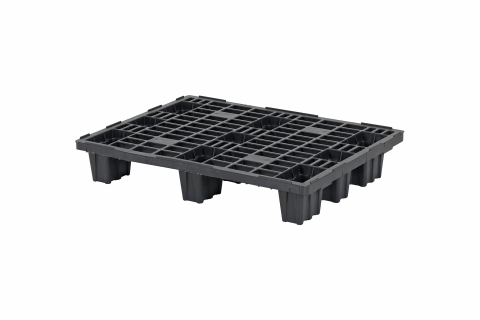 Plastic pallets 800 x 600 mm