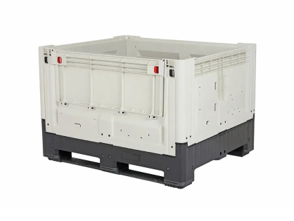 Faltbare Palettenbox Typ Smartbox 1308.C2 - geschlossen - 1200 &times; 1000 mm - auf 2 Kufen - mit 1 Ladeklappe &ndash; elfenbeinwei&szlig; / schwarz