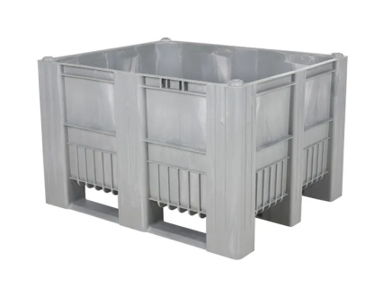 Palettenbox Typ CB3 - 1200x1000 mm - geschlossen - 3 Kufen - hellgrau